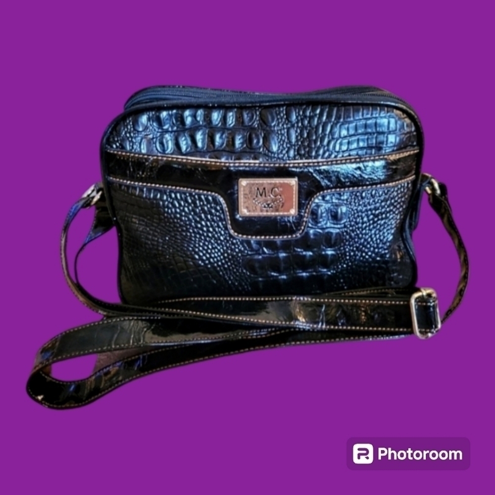 Vtg 1990s MC Black Faux Patent Alligator Leather Crossbody Camera Shoulder Bag